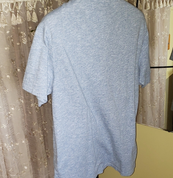 🔥Eddie Bauer | Light Blue Henley - Picture 2 of 9